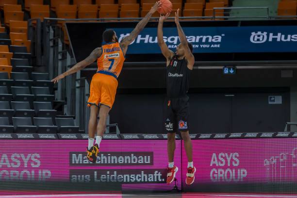 超表现强势 超表现强势