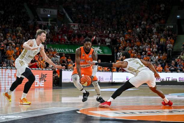 巴因迪尔 巴因迪尔