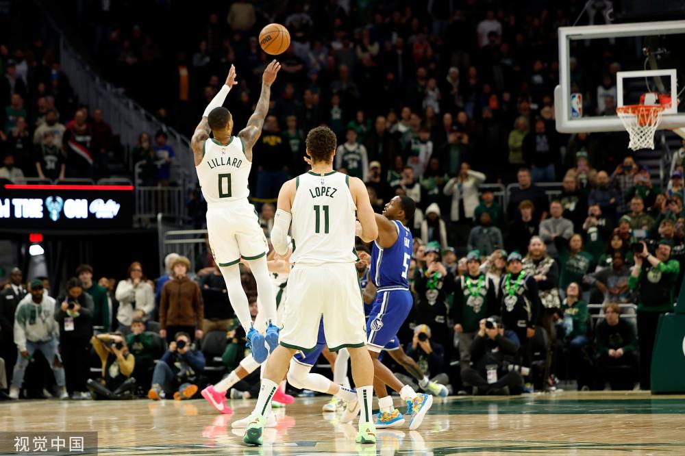 足球不仅是 足球不仅是